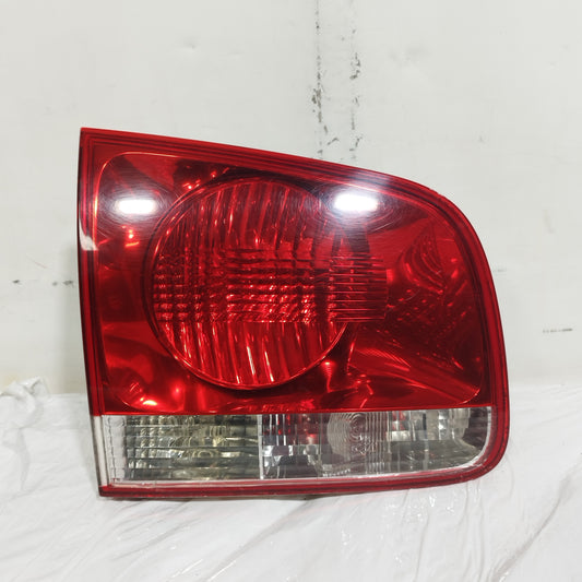 Fanale posteriore interno sx Volkswagen Touareg I (7L) 2003-2007 cod: 7L6945093H ecoAC15239