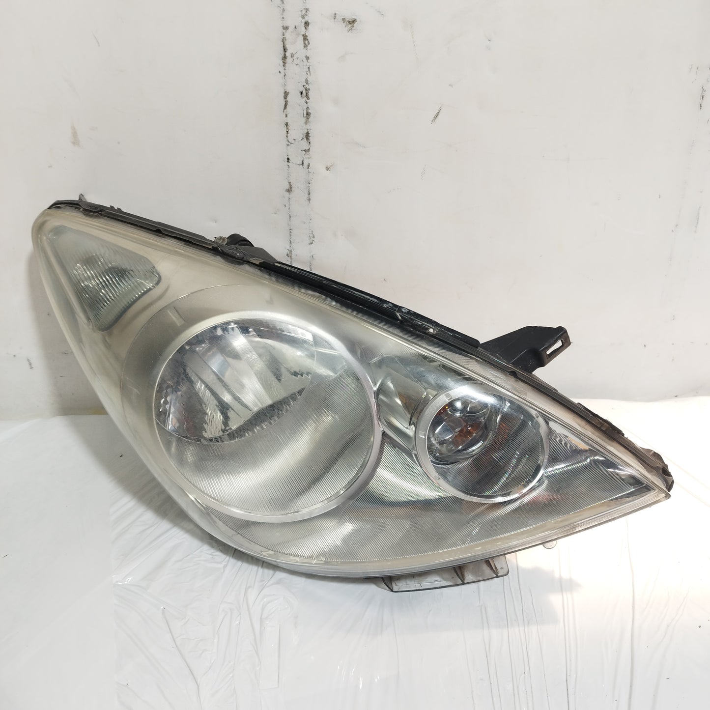 Fanale anteriore dx Nissan Note 2010 cod: 26010bh10b ecoAC15922