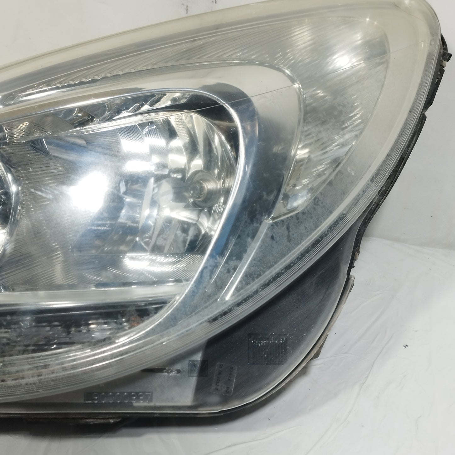 Fanale anteriore sx Opel Corsa D 2011-2014 Restyling cod: 133927052 ecoAC14632