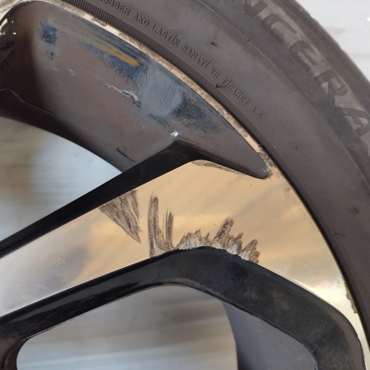 Cerchi in lega con gomme Toyota Aygo X (AB70) 2022-2025 ecoAC17519
