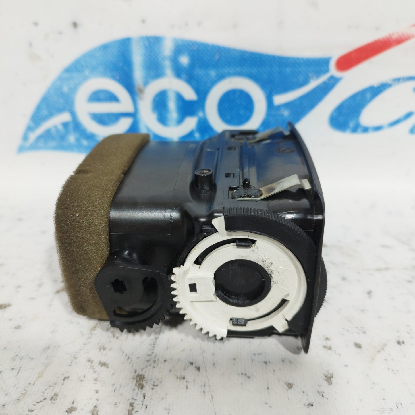 Bocchetta a/c centrale dx Lancia Musa 2009 codice: 735324240 ecoAC4621