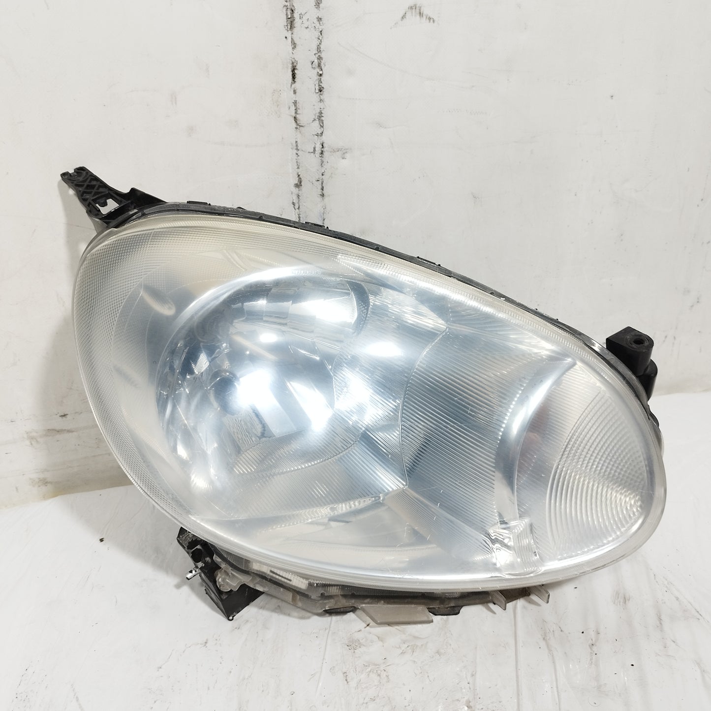 Fanale anteriore dx Nissan Micra K13 2010-2013 cod: 260101hb0a ecoAC16551