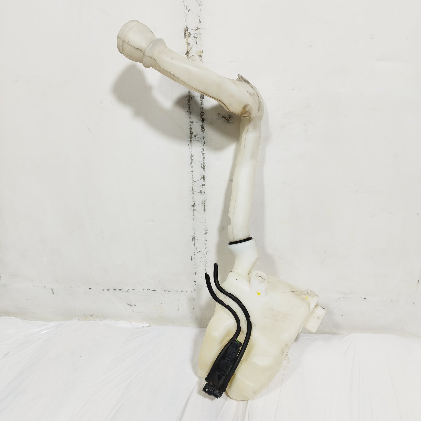 Vaschetta tergicristalli Citroen C3 2011 Cod: 9683988680-00 ecoAC14873