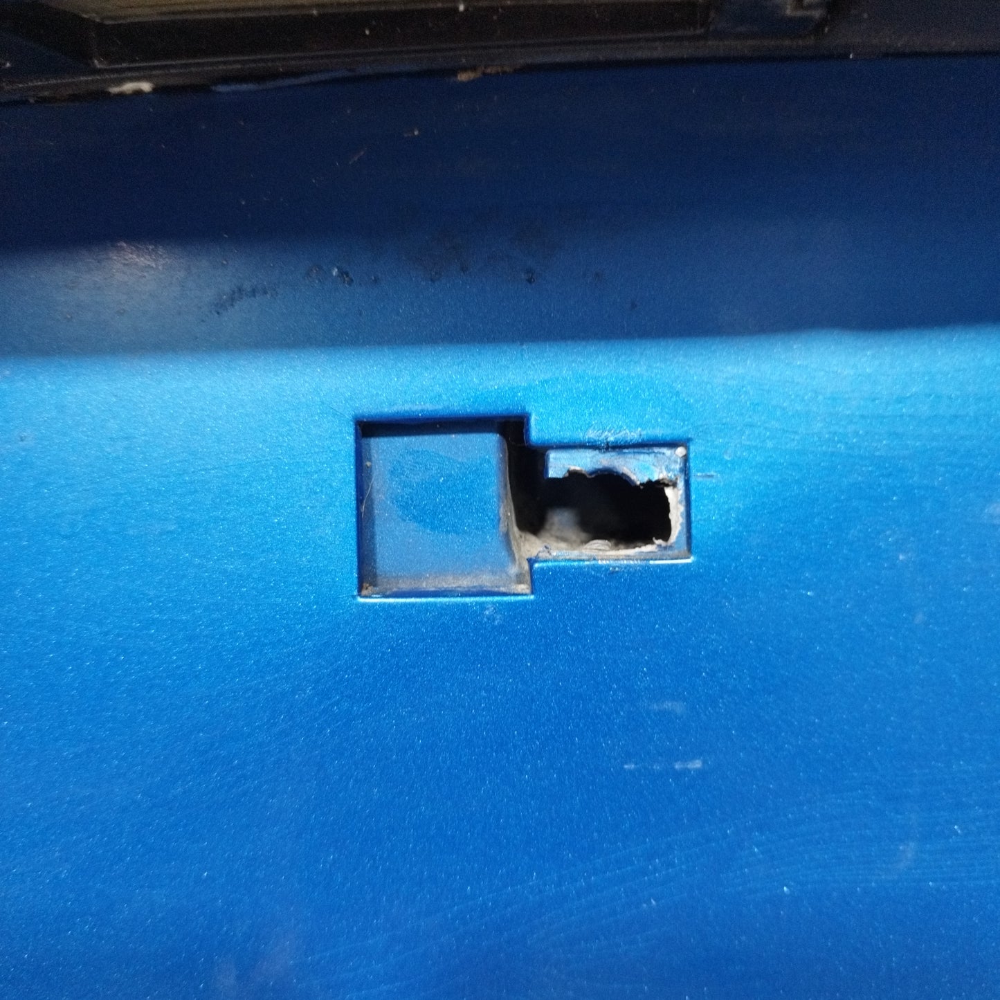 Heckstoßstange in Elektrischblau für Hyundai i10 2008 ecoAC9783