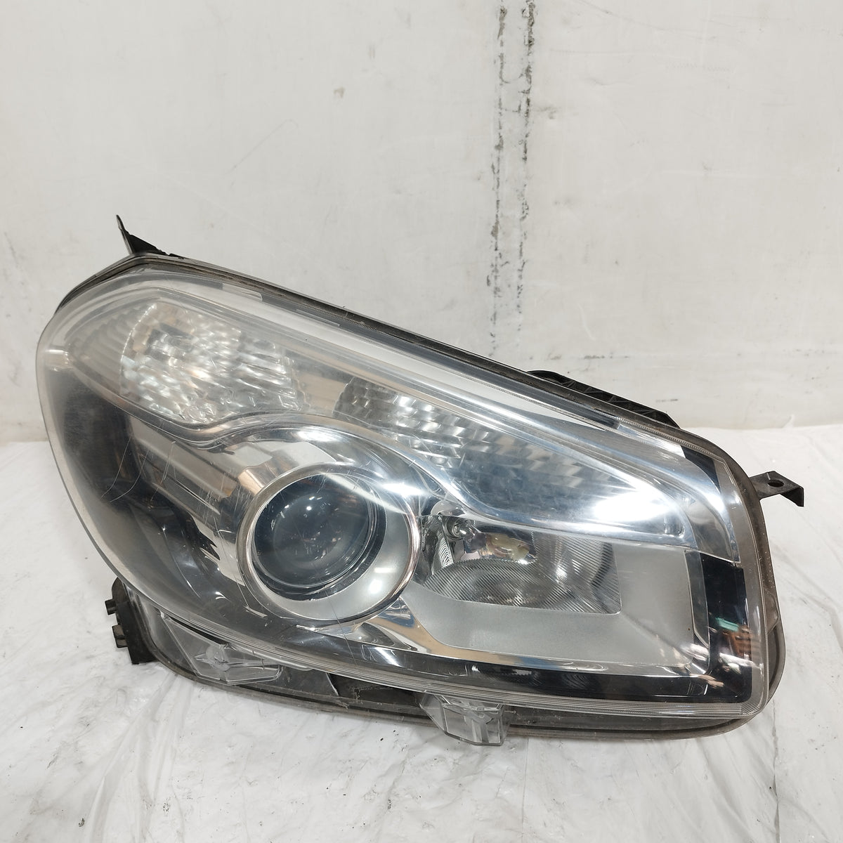Fanale anteriore dx Nissan Qashqai (J10) 2010-2013 cod: 26010BR00B ecoAC16747