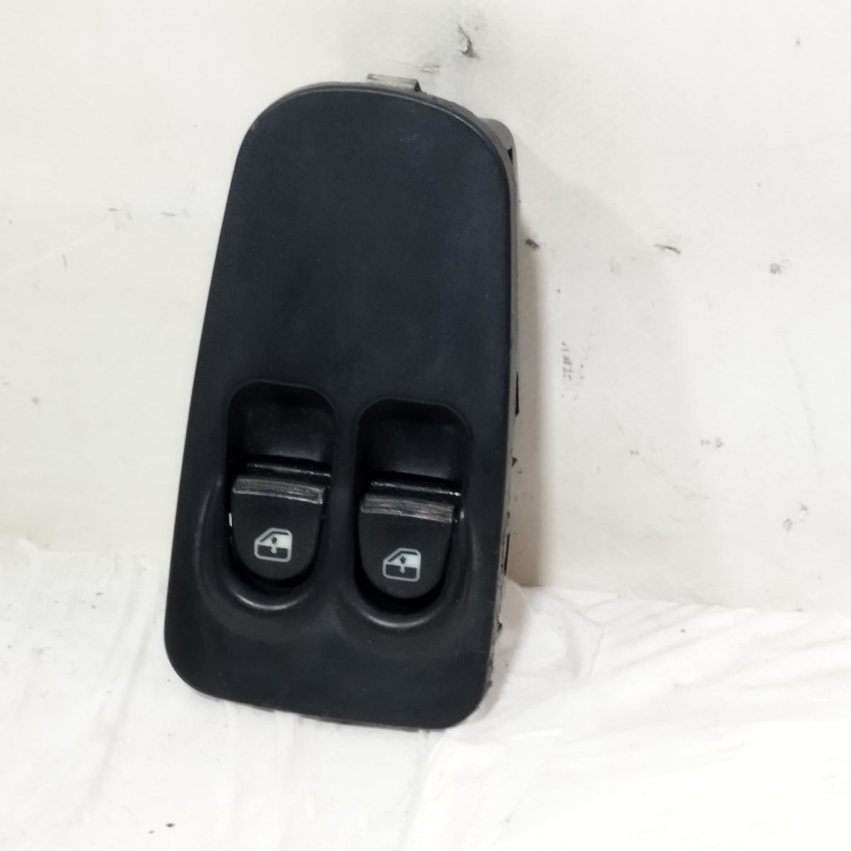 Pulsantiera anteriore sx Lancia Ypsilon II (843) cod: 735350604 10 pin 2003-2011 ecoAC16794