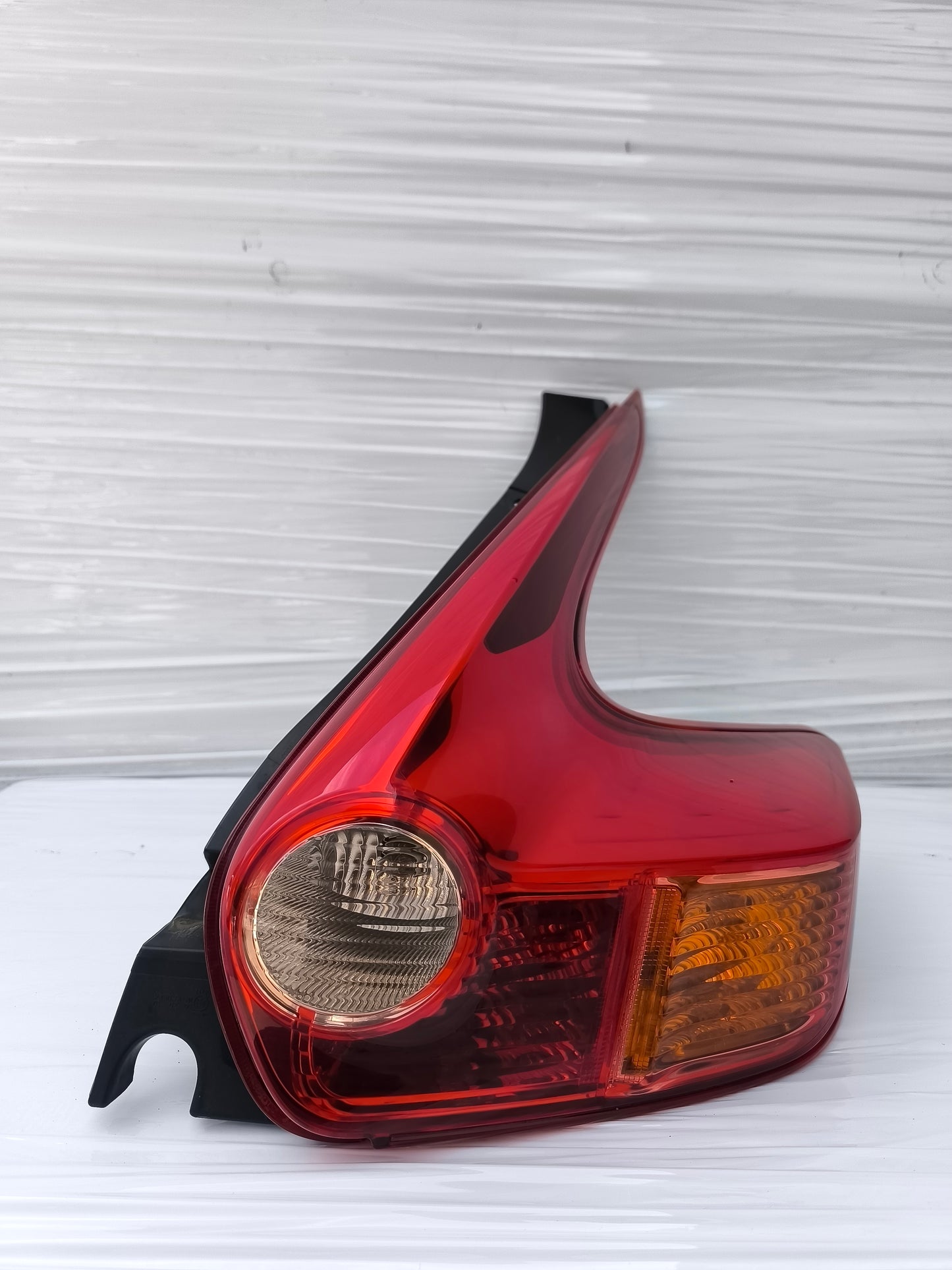 Fanale posteriore dx Nissan Juke (F-15) anno 2010-2015 ecoAG8433