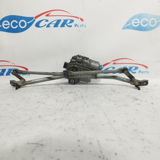 Volkswagen Passat 2003 Front Windshield Wiper Motor 4 Pin Code: 3b1955113d ecoAC8681