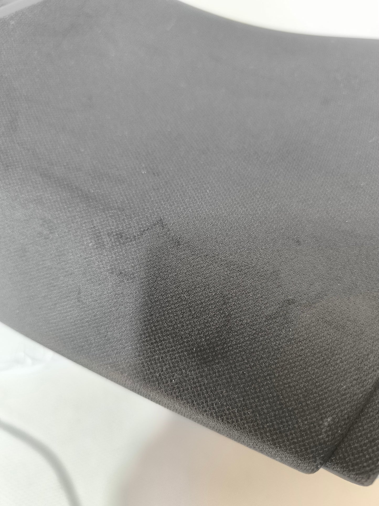 Copertura/rivestimento in tessuto tecnico montante sx Porsche Taycan anno 2024 cod.9j1867243 ecoAG6704