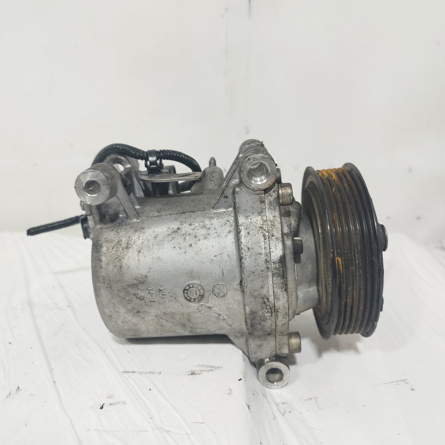 Compressore a / c Peugeot 208 I (CA /CC) 1.2 B 2018-2019 cod: 9810349980 ecoAC15504