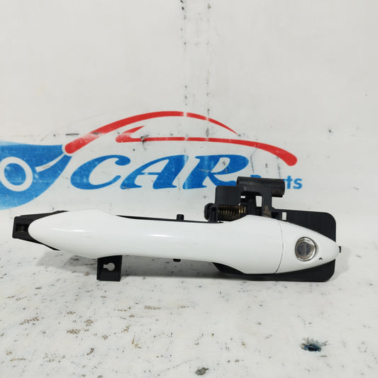 Hyundai IX35 2011 ecoAC9965 weiß, vorderer rechter Außengriff