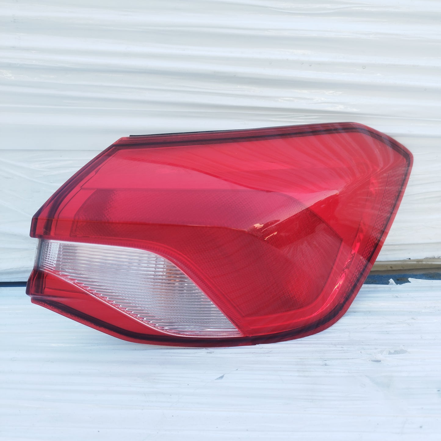Fanale posteriore dx Ford Focus 2020 cod: JX7B-13404-CE ecoDM168