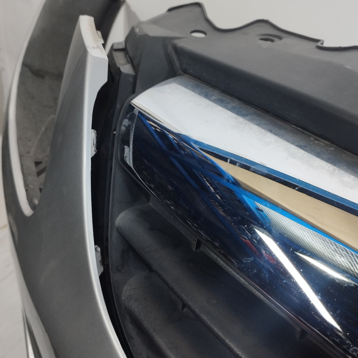 Frontstoßstange grau Opel Corsa D 2008 ecoAC12302