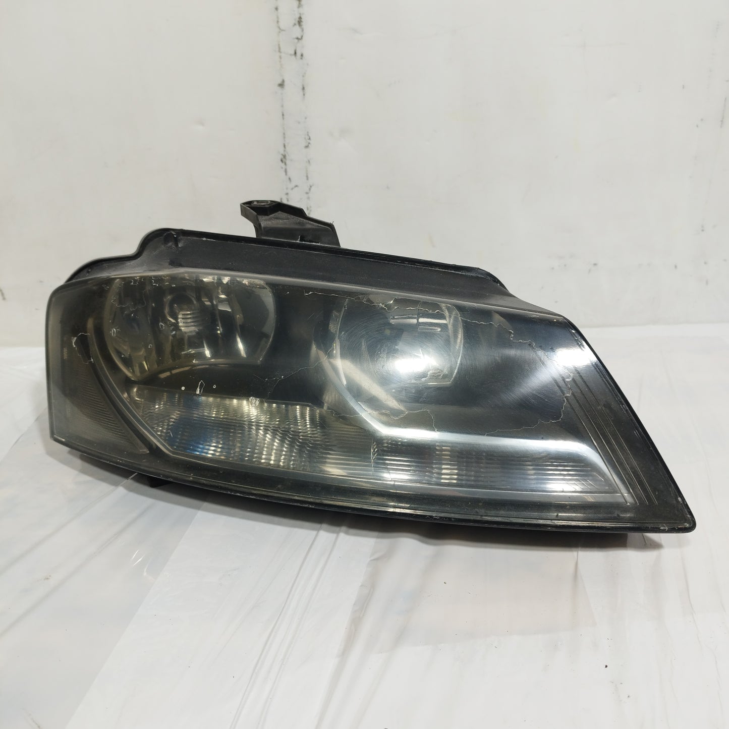 Fanale anteriore dx Audi A3 (8P1) 2008-2012 Restyling cod: 8P0941004 ecoAC15251