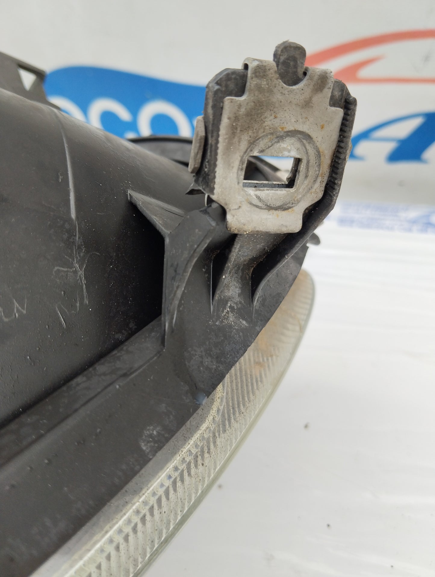 Fanale anteriore dx Fiat Punto Evo spinotto viola ecoAG5560
