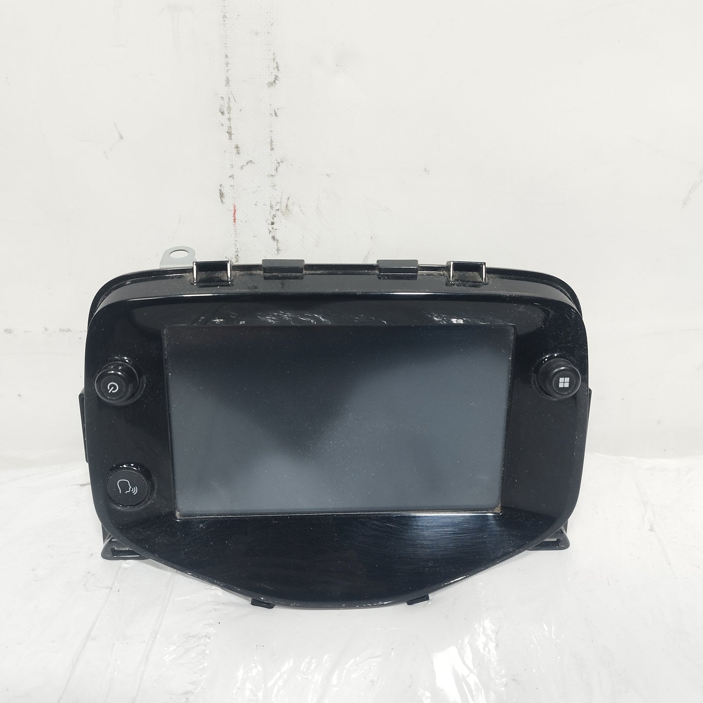Autoradio Peugeot 108 2018 cod: 86140-YV010 ecoAC14776