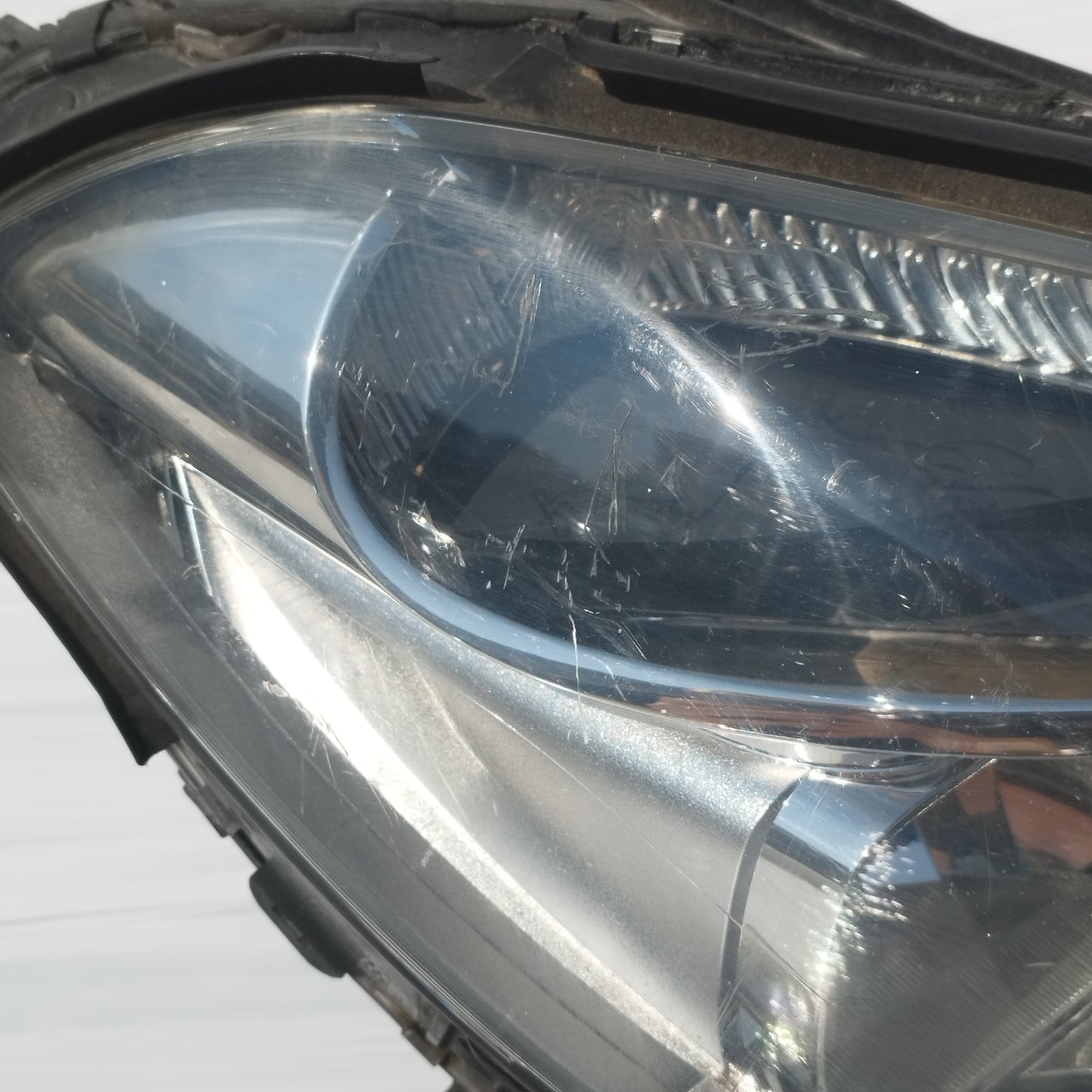 Fanale anteriore dx Mercedes Classe B 2013 cod: A2468200261 ecoDM044