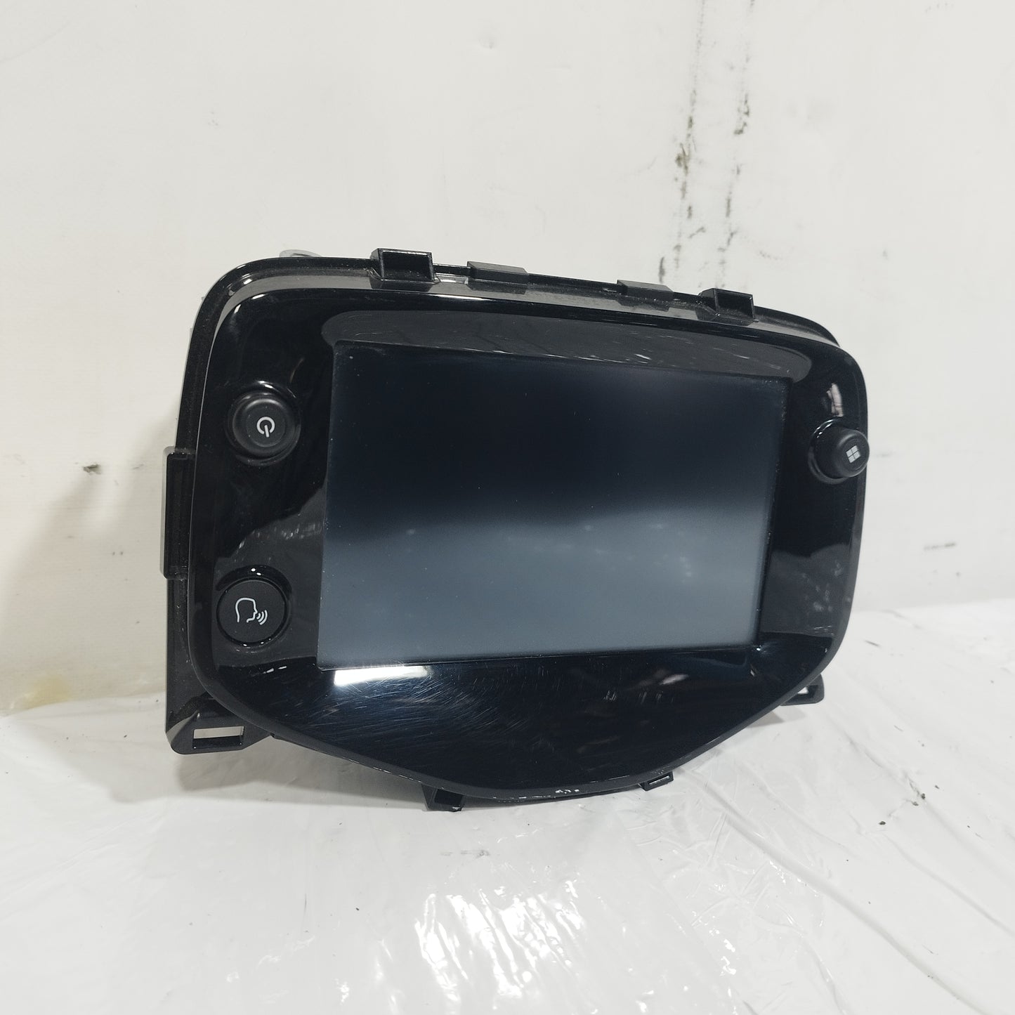 Autoradio Peugeot 108 2020 cod: 86140-YV020 ecoAC15078
