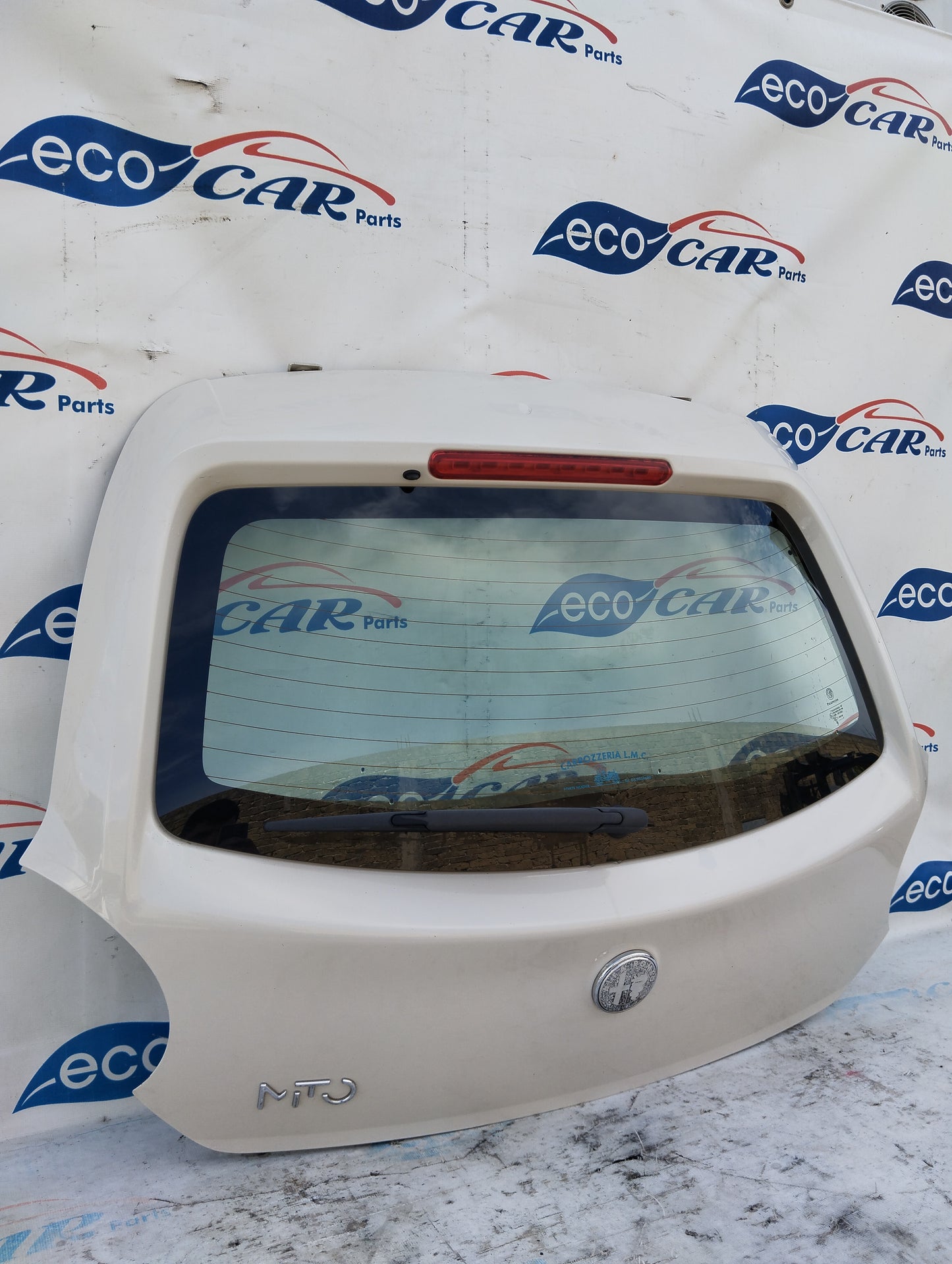 Alfa Romeo Mito 2010 Heckklappenfarbe 251a Biancospino ecoAG5469