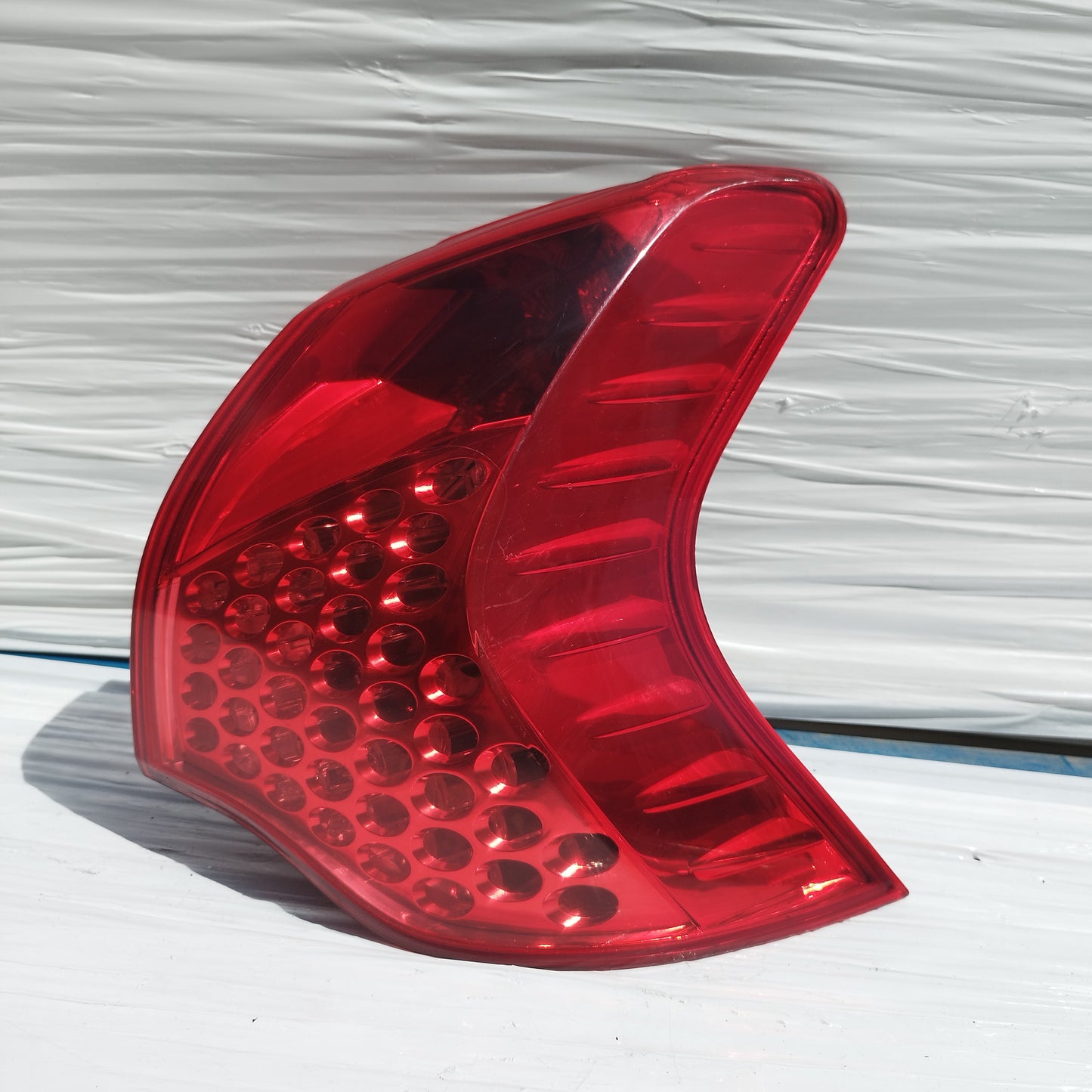 Fanale posteriore dx a led Peugeot 3008 2010 ecoDM072