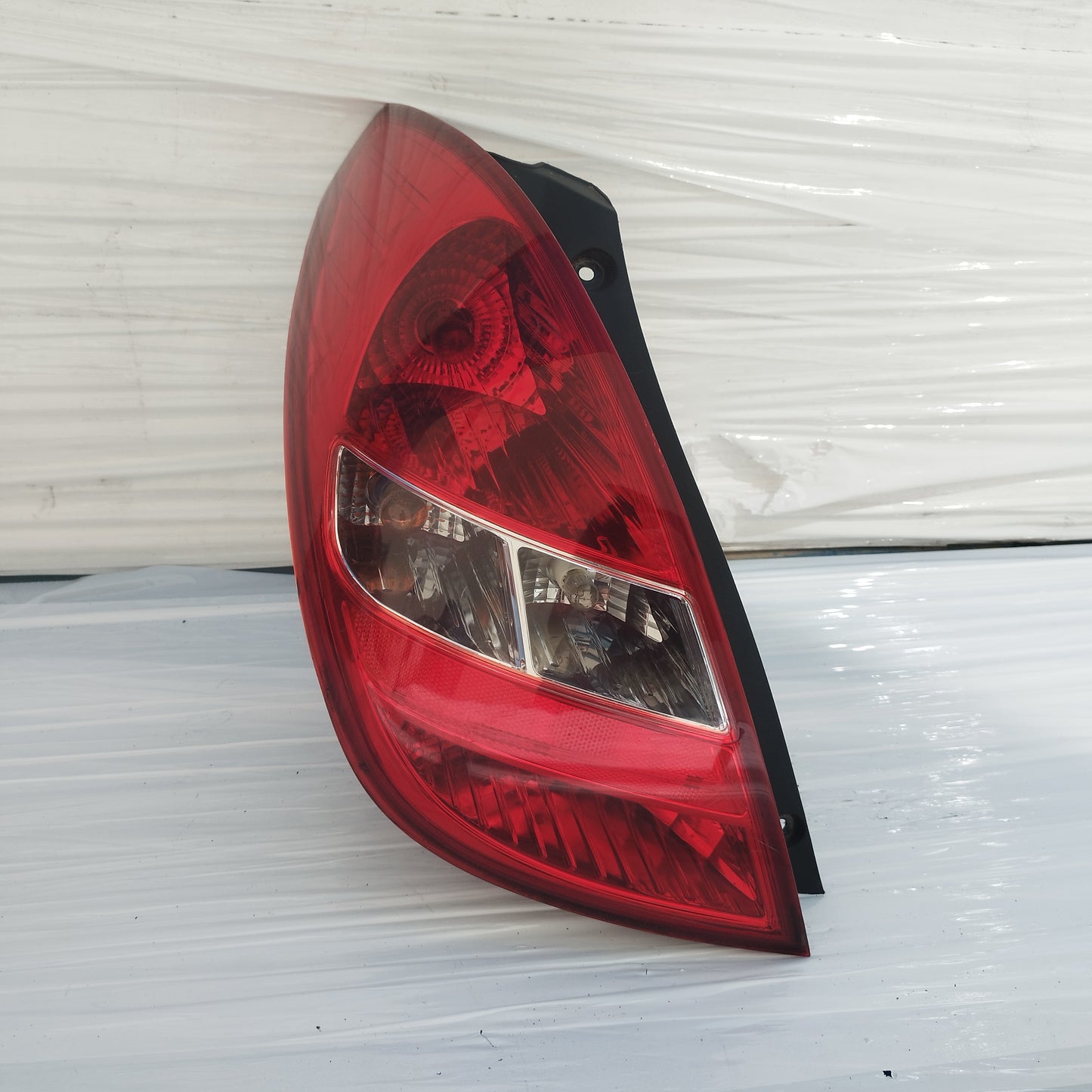 Fanale posteriore sx Hyundai I20 2010 cod: 92401-1J000 ecoDM207