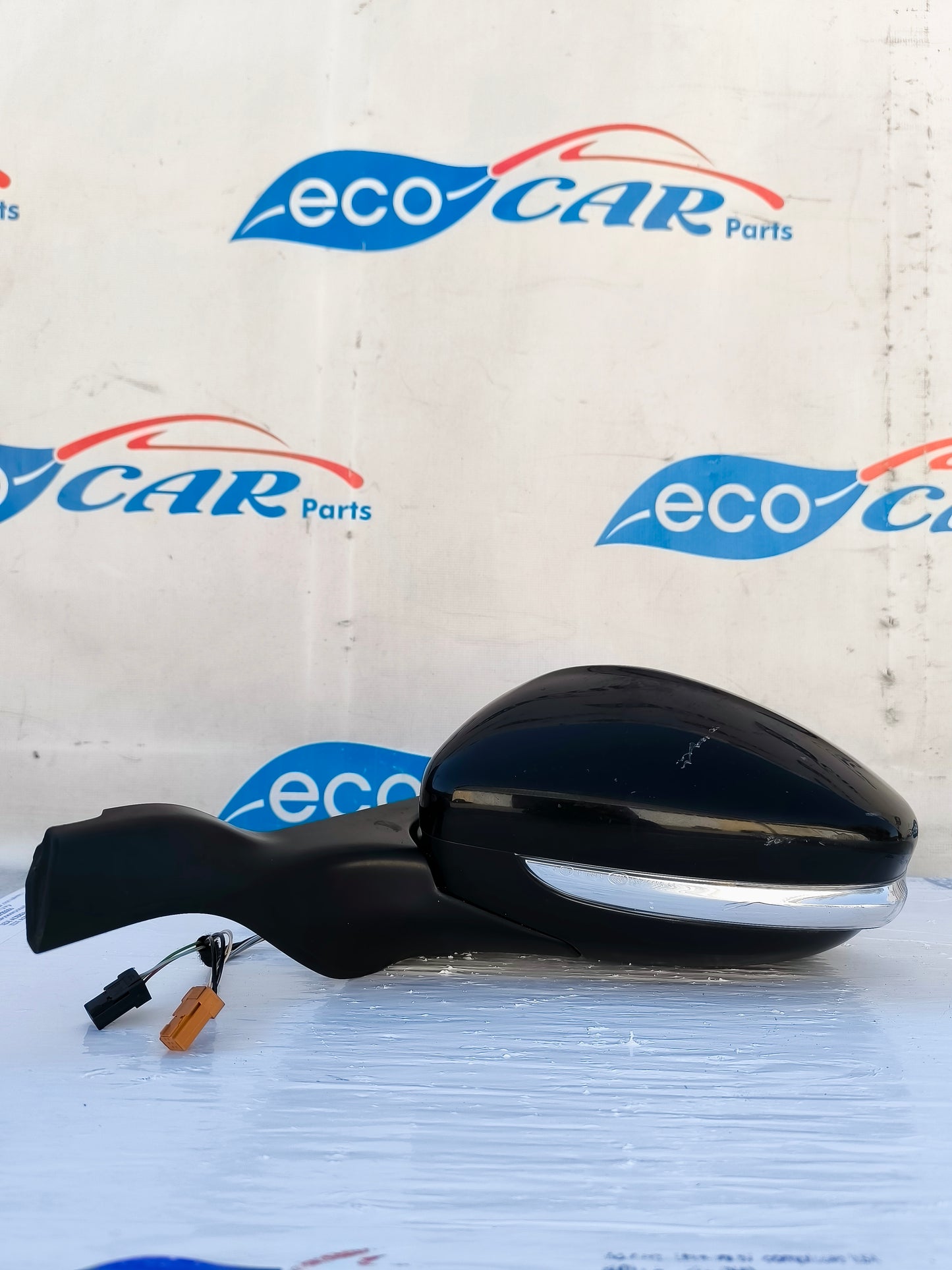Schwarzer linker Außenspiegel Peugeot 208 2013, 2 Pins, 7 Drähte, ecoAG5736