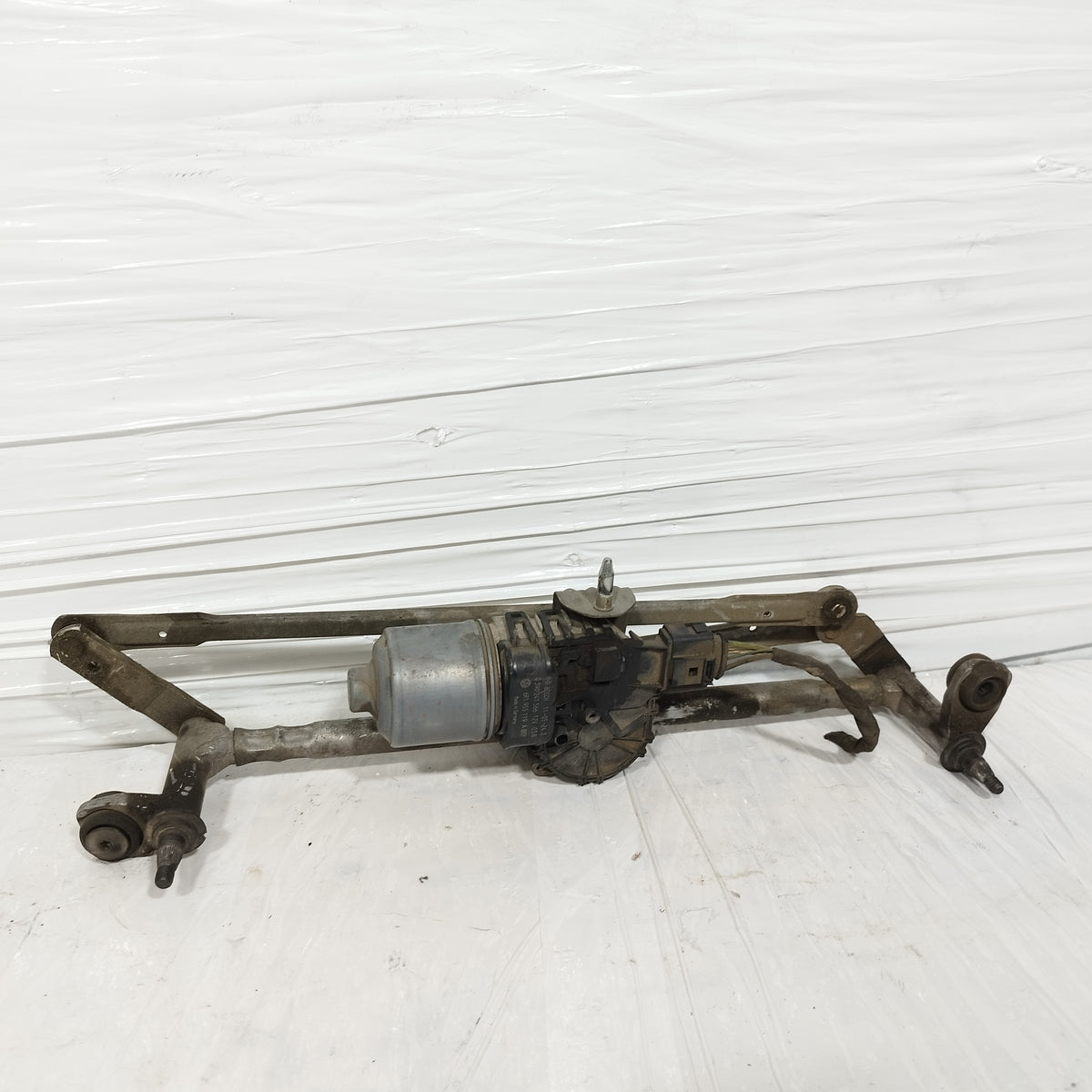 Motorino tergicristalli Volkswagen Polo (6R / 6C) 2009-2017 cod: 0390241566 ecoAC17399