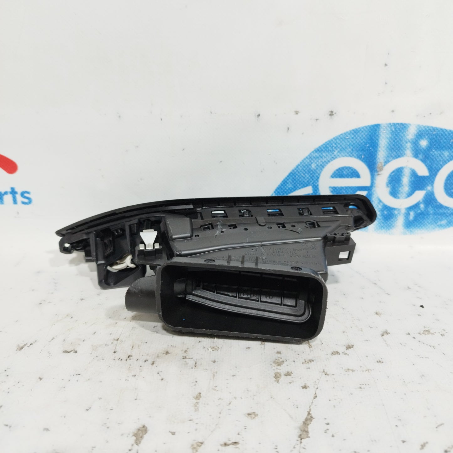 Bocchetta A/C anteriore dx Peugeot 208 2013 Cod: 1089169X ecoAC8674