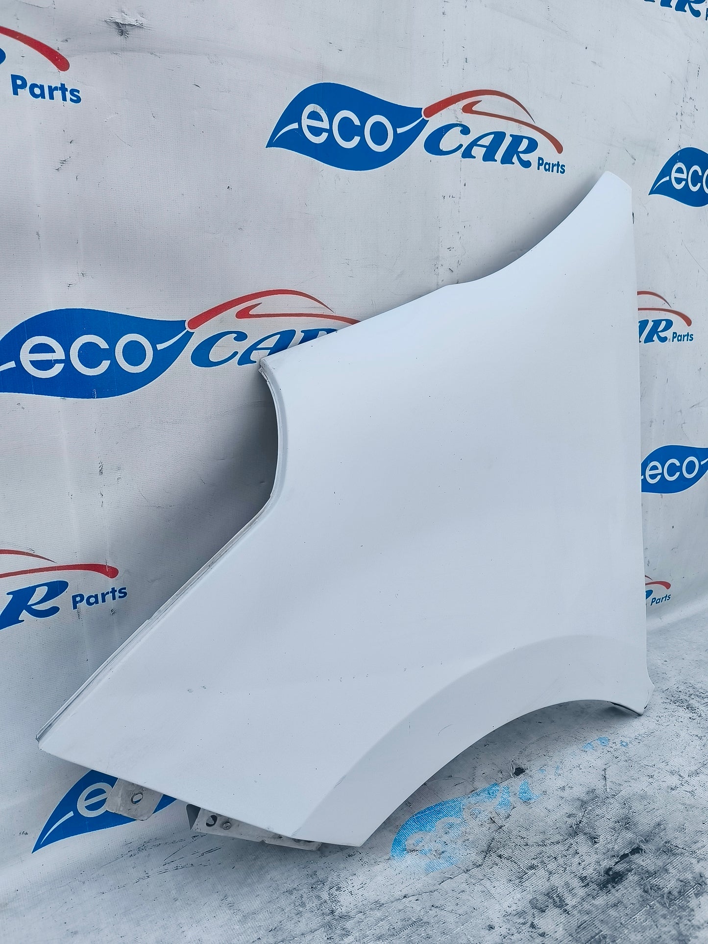 Parafango anteriore sx bianco Renault Master 2018 ecoAG5715