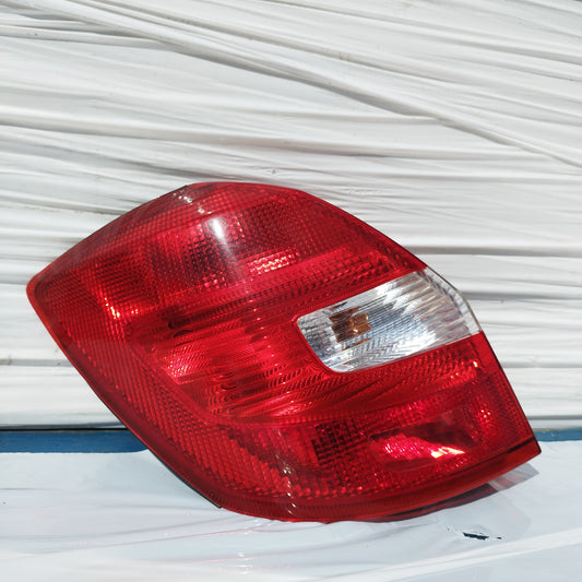 Fanale posteriore sx Skoda Fabia (5J) 2007-2014 cod: ZSB5J6945095 ecoDM194