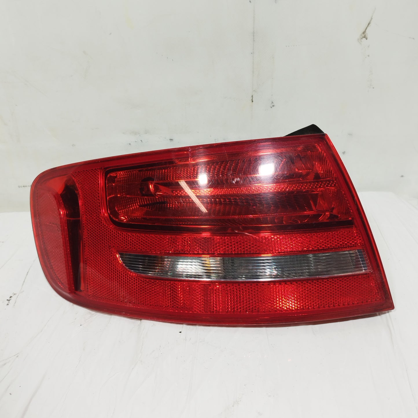 Fanale posteriore sx a led Audi A4 B8 SW 2008-2011 cod: 8K9945095 ecoAC15411