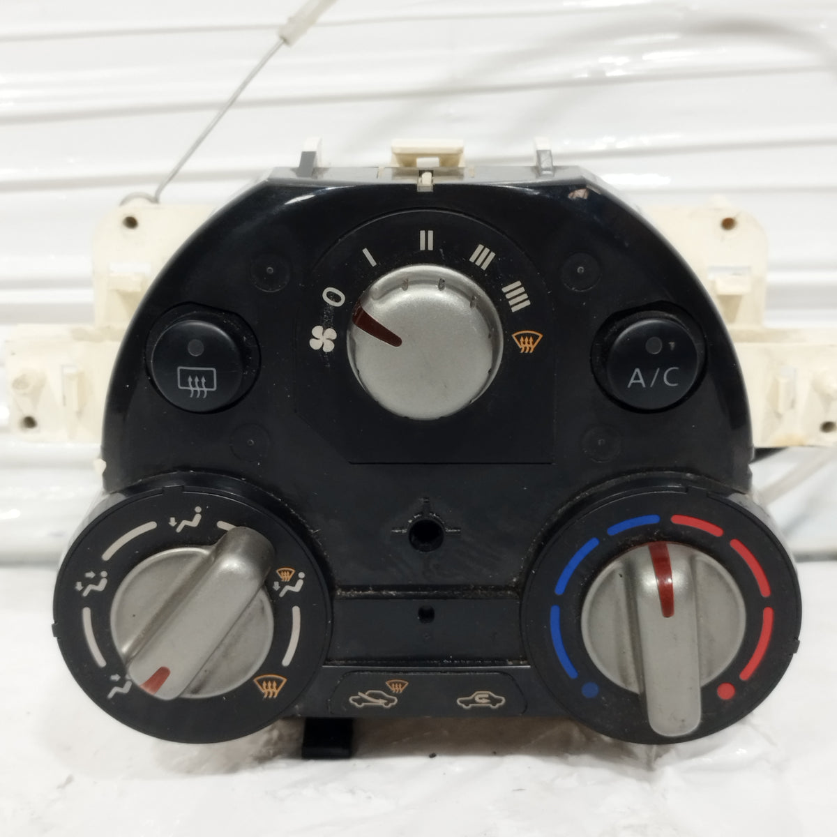 Pulsantiera aria condizionata manuale Nissan Micra K13 2010-2017 cod: 275103HN1B ecoAC17361