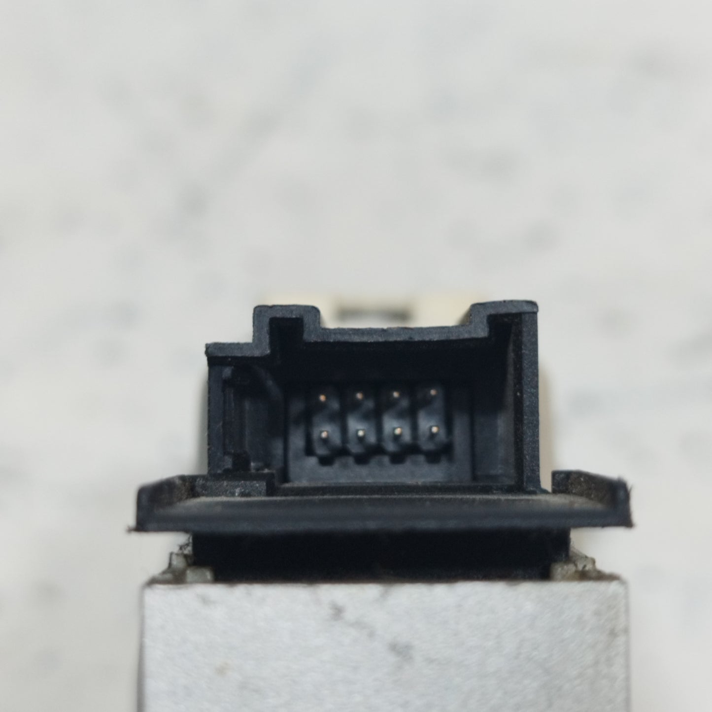 Pulsantiera posteriore sx DR1 2010 Cod: S18-3746150 ecoAC8601