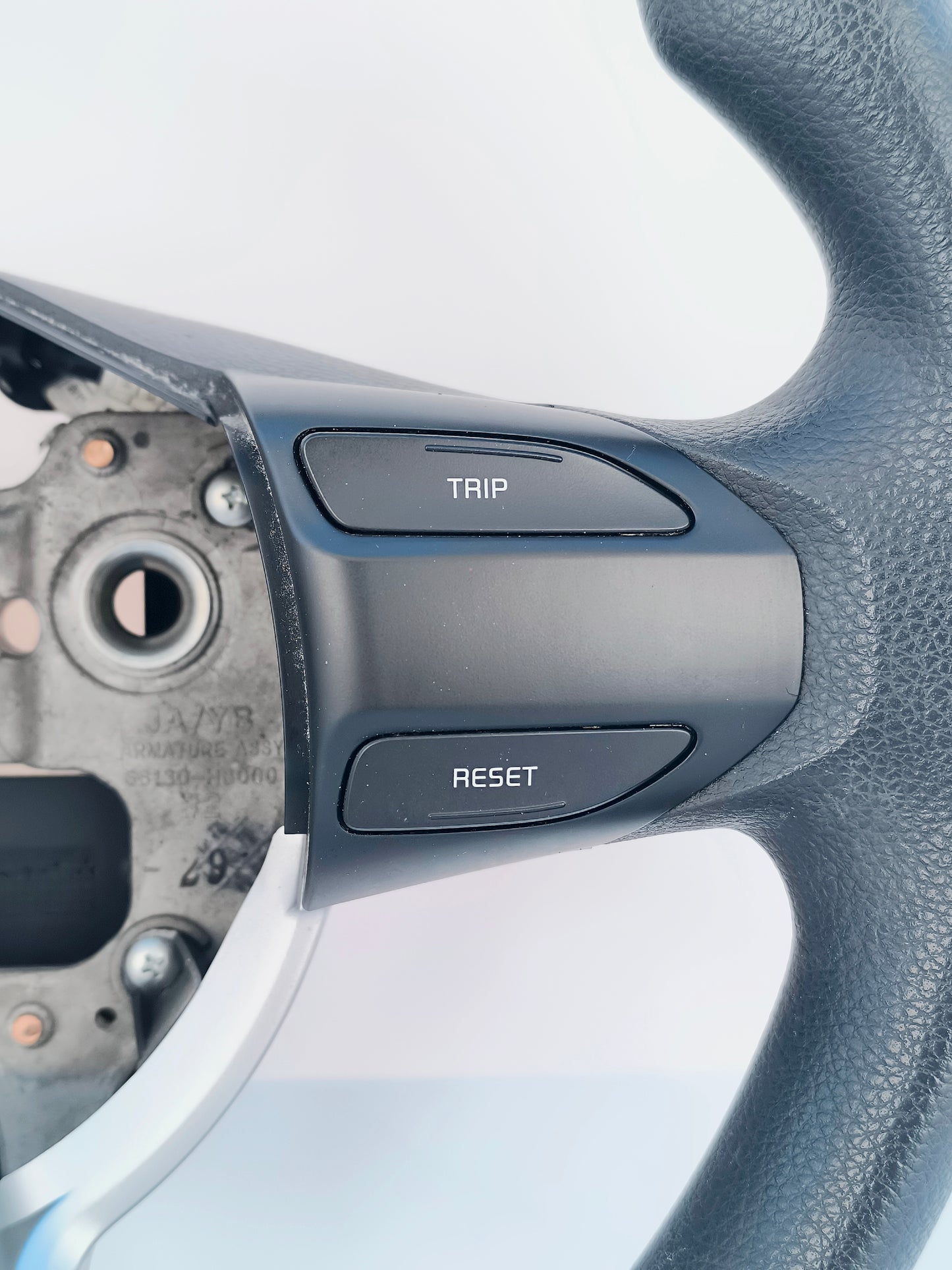 Kia Picanto steering wheel year 2017 ecoAG6447