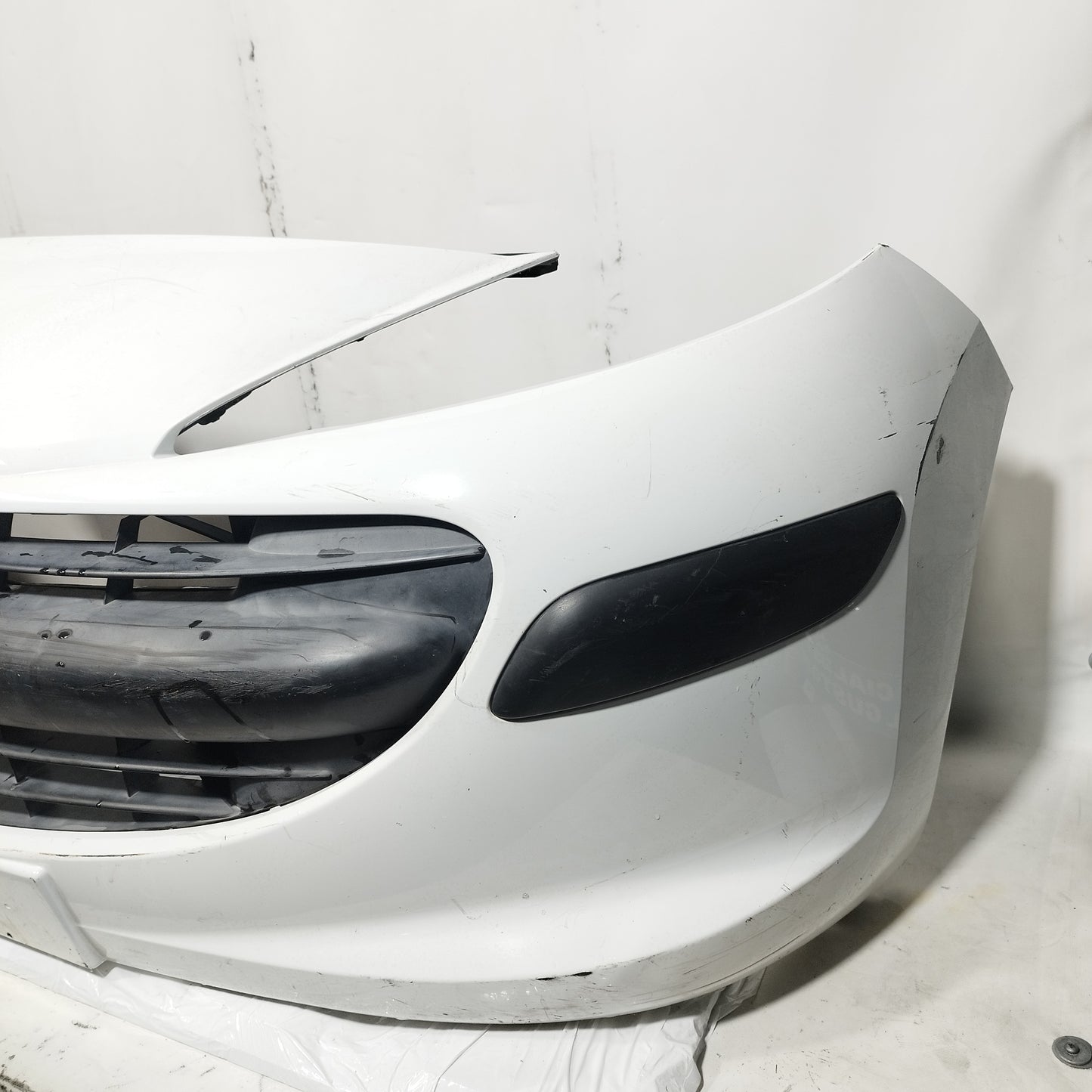 Paraurti anteriore bianco Peugeot 207 2006-2009 ecoAC15173