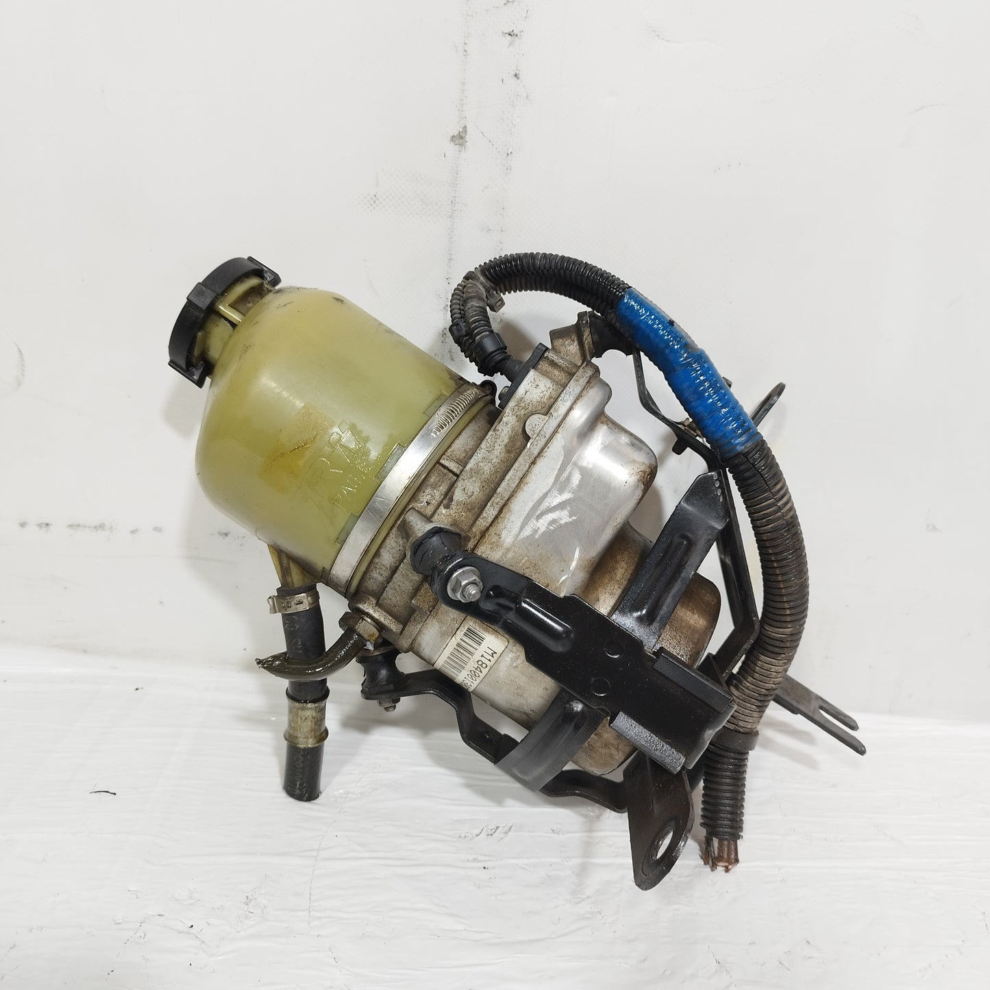 Power steering pump Opel Astra G / Zafira A 2000 code: 104-0085-003-094 hO ecoAC3888