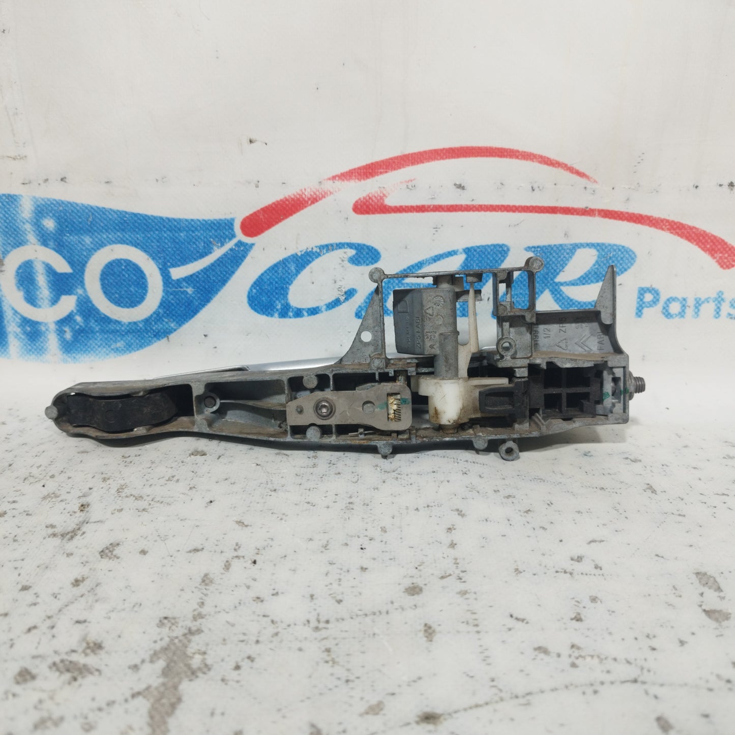 Front right external handle grey Peugeot 207 2008 Code: 24099816 ecoAC9280