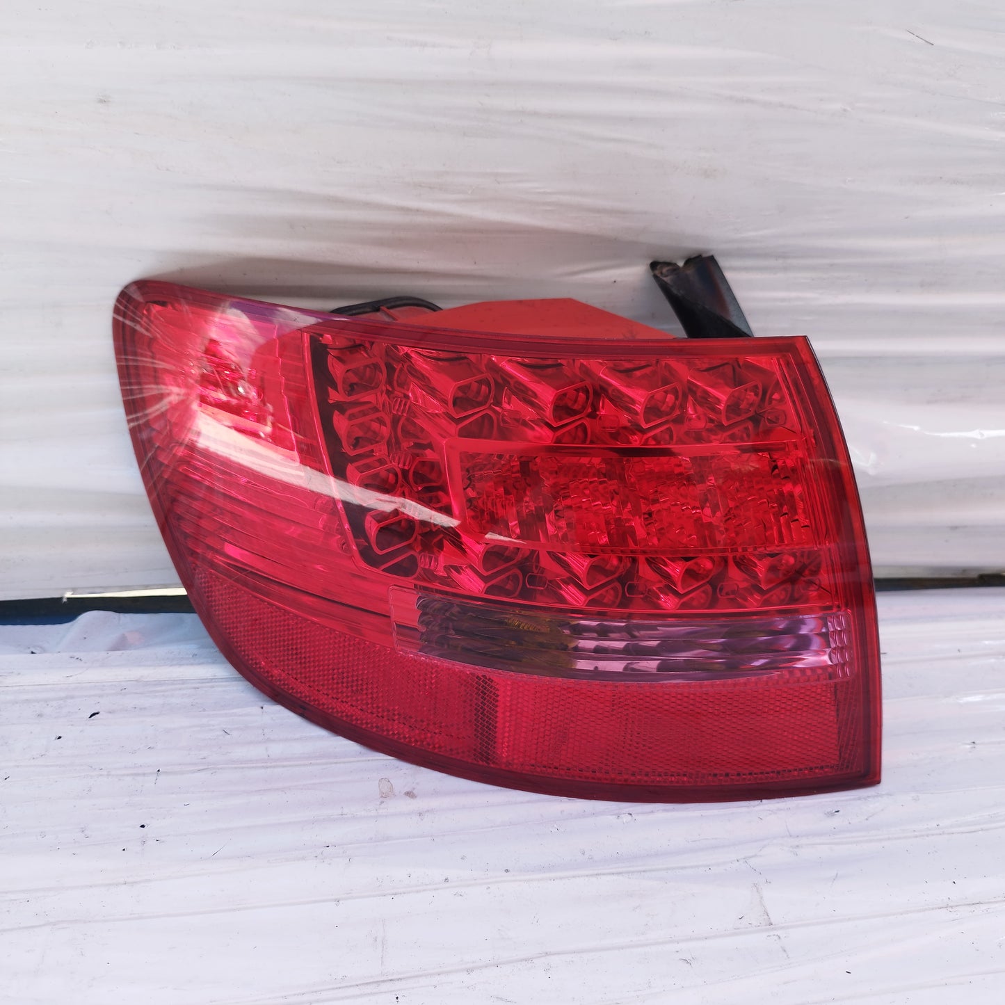 Fanale posteriore sx a led Audi A6 2008 SW cod: 89037044 ecoDM239