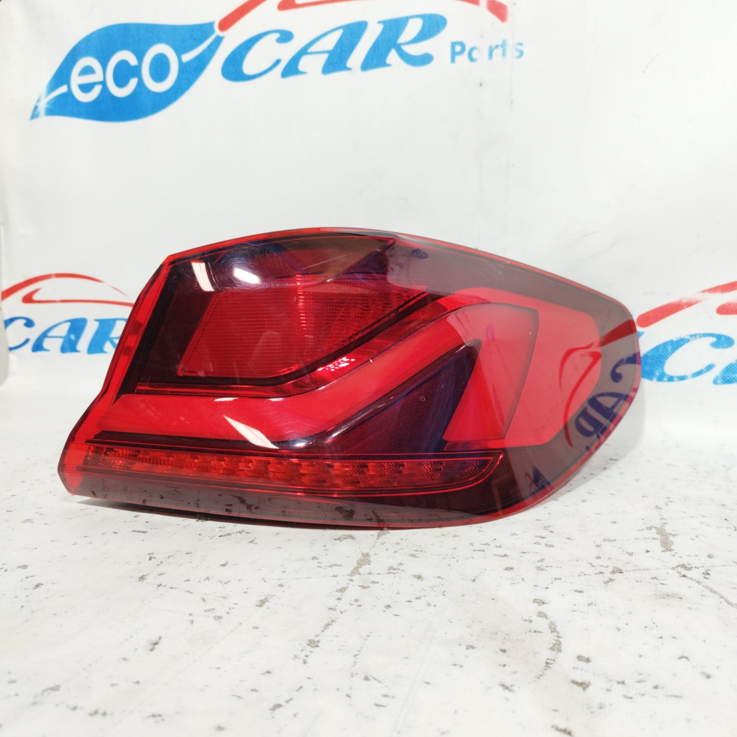 Außenleuchte hinten Dx BMW 1er F40 2022 Code: 647502 ecoAC8857
