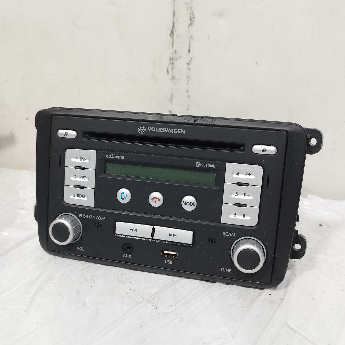 Autoradio Volkswagen Polo V (6R) 2009-2014 cod: 000051218B ecoAC16346