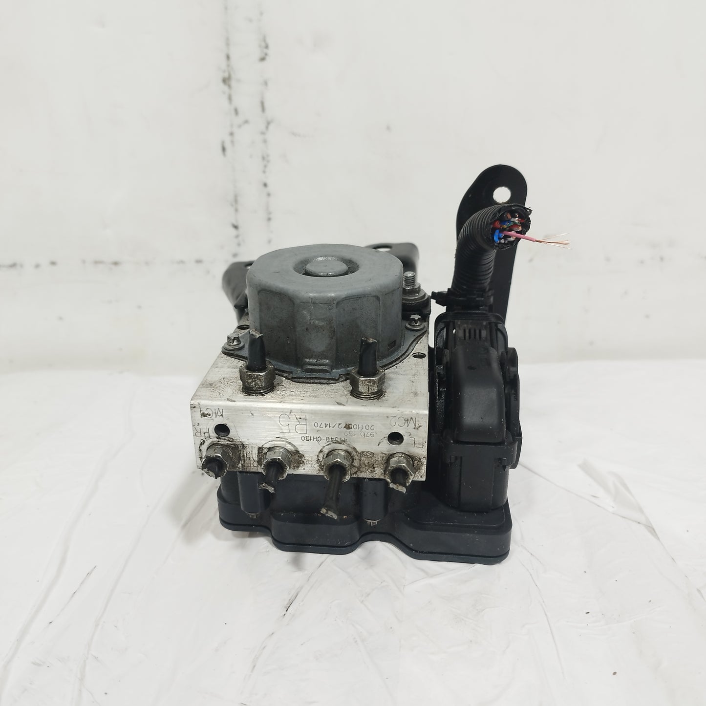 ABS Peugeot 108 1.0 B 2020 cod: 0265258008 ecoAC15077
