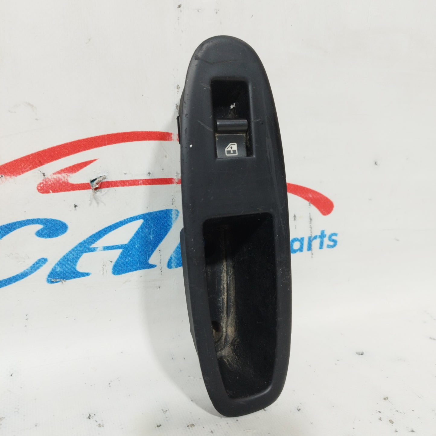 Front right button panel Alfa Romeo 159 2005 Code: 156077485 ecoAC8523