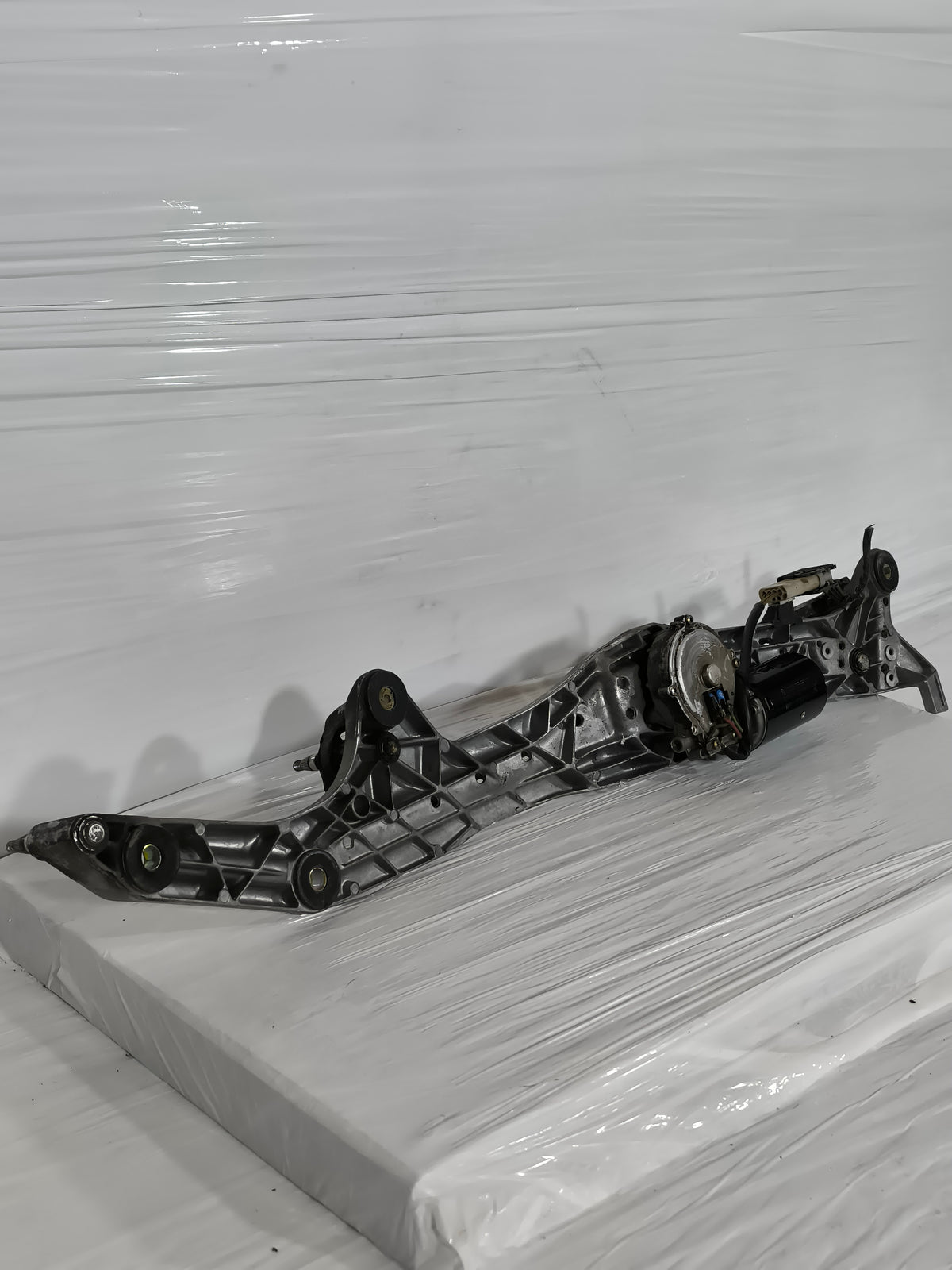 Motorino tergicristalli anteriore Bmw Serie 7 E38 1994-2001 cod: 8352150-102135 ecoAG9881