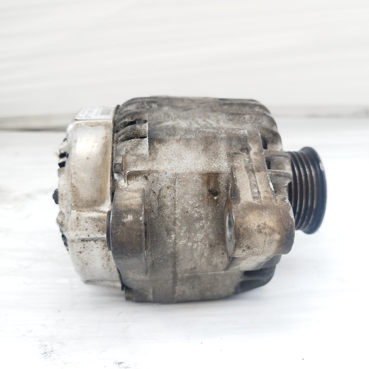 Alternatore Toyota Yaris I serie 12V-90A DENSO 1.0 B 1999-2005 cod: 27060-0J020 ecoAC16087