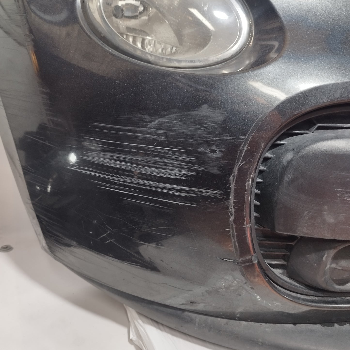 Paraurti anteriore grigio moda Fiat 500L 2013 ecoAC12685