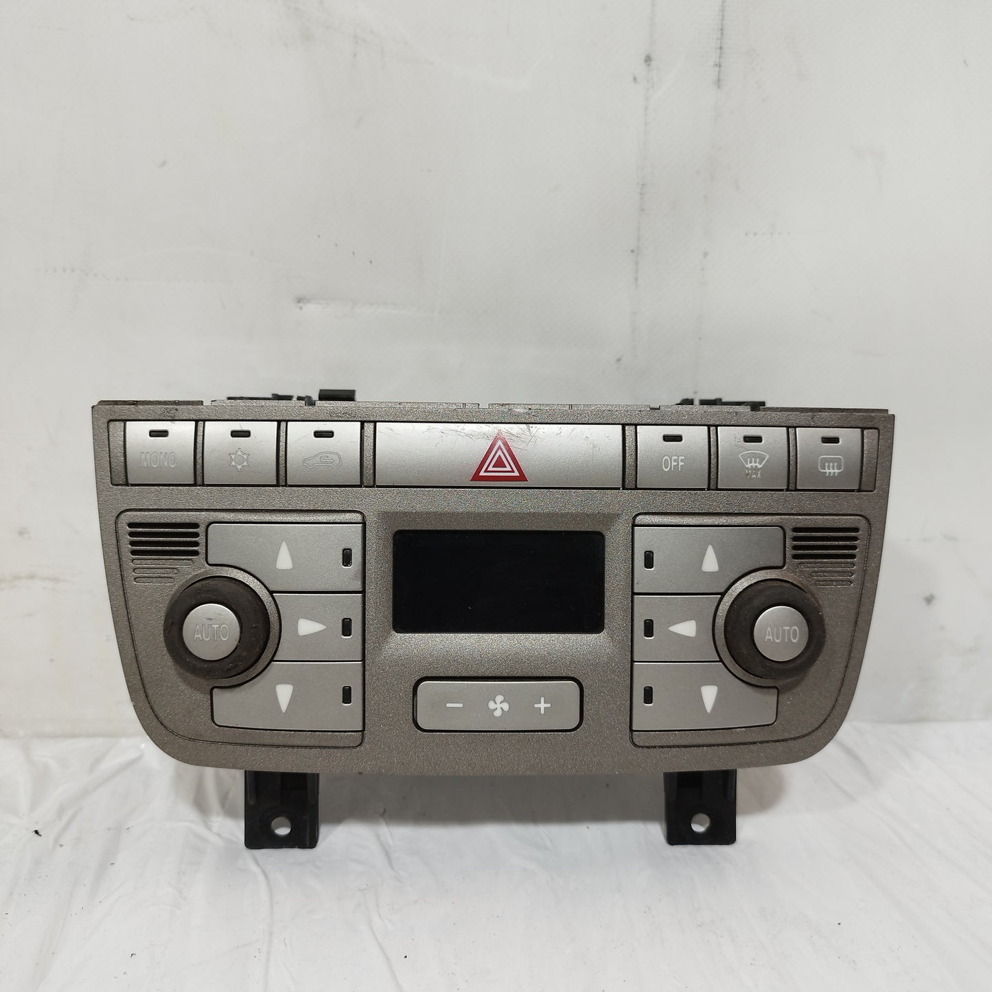 Pulsantiera comandi a / c Lancia Musa 2004-2012 cod: 735387666 ecoAC16106