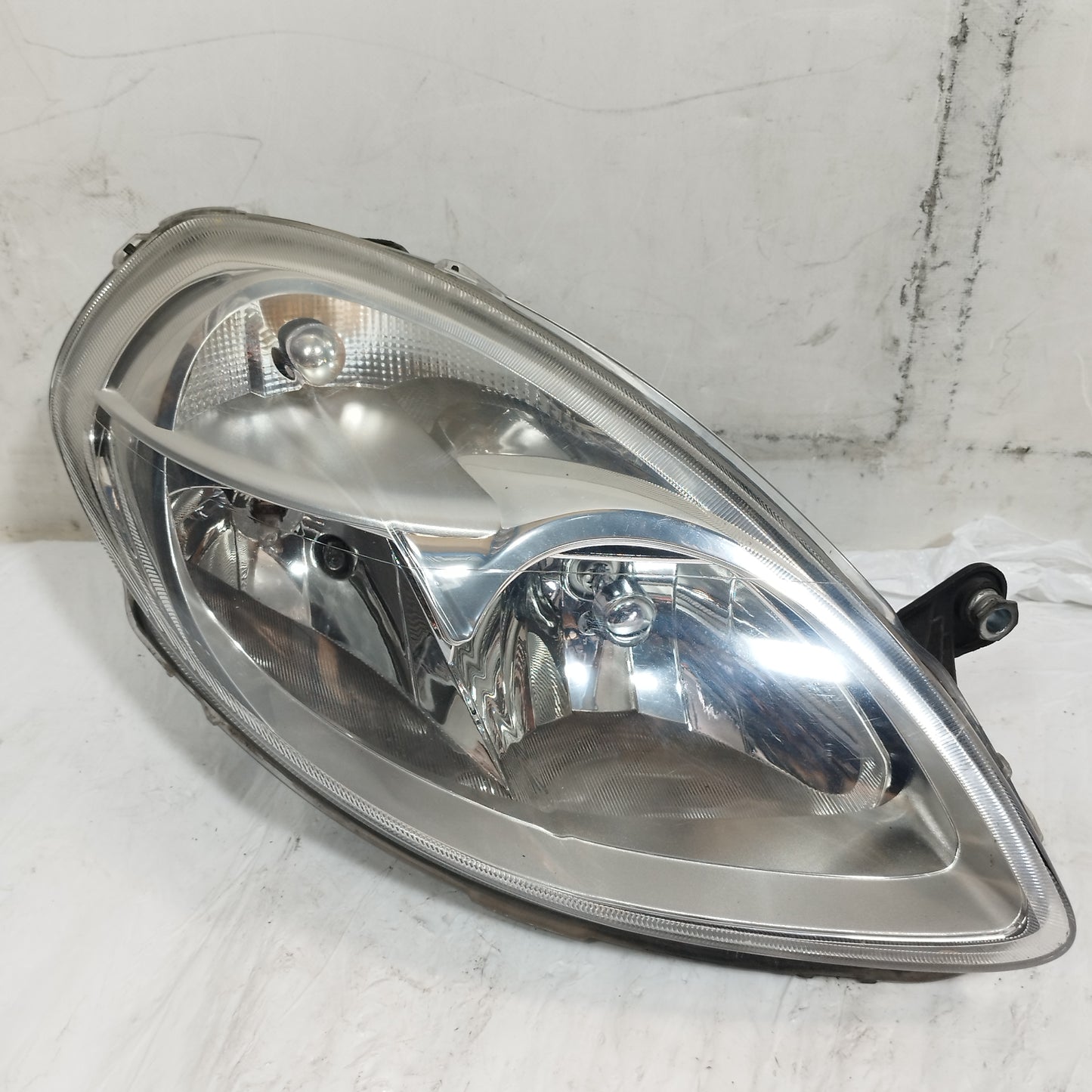 Fanale anteriore dx Lancia Ypsilon (843) 2007-2011 Restyling DEPO cod: 08-666-114R ecoAC16562