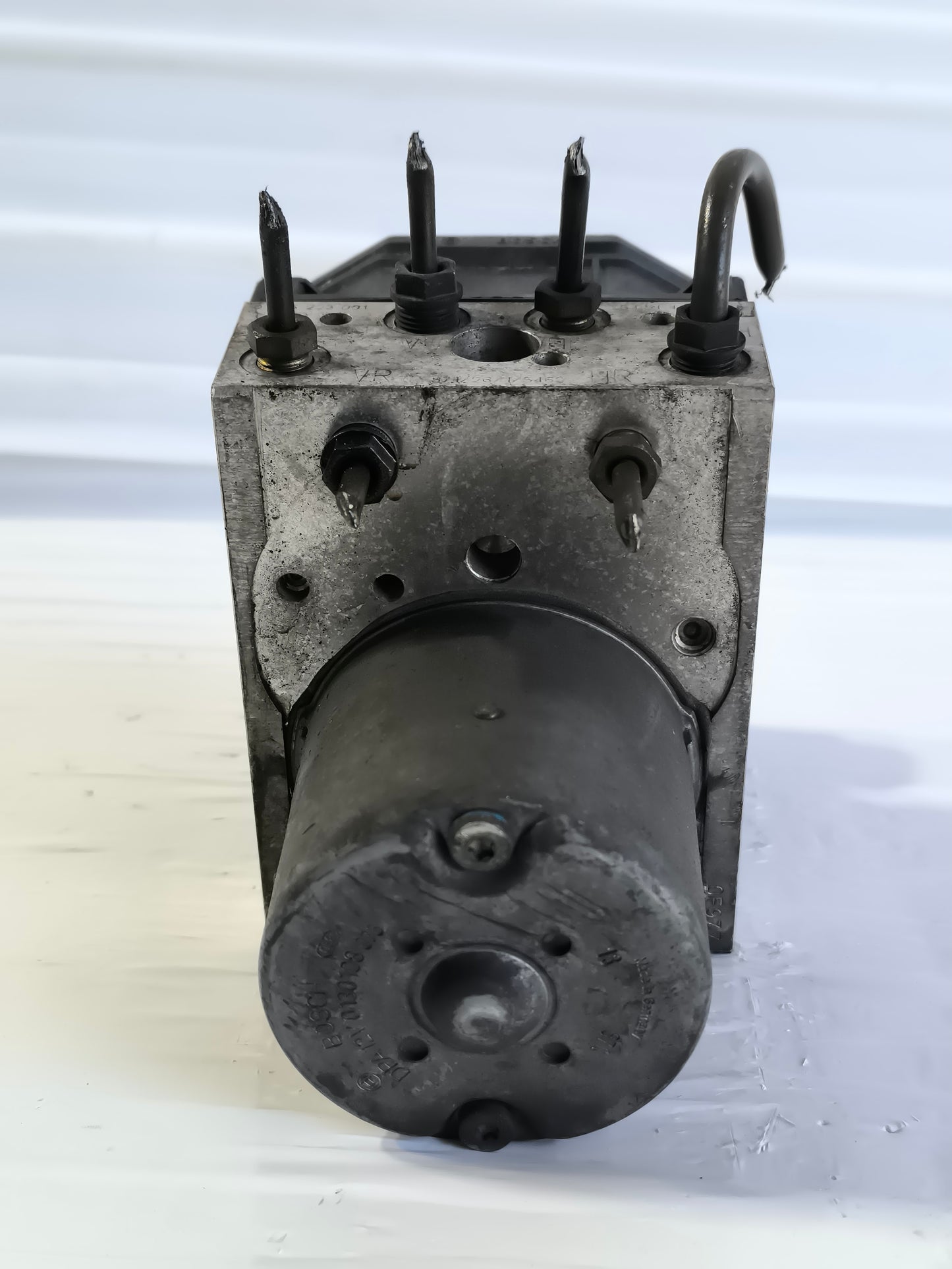 ABS Bmw serie 5 E39 1998-2003 cod: 0265900001 ecoAG8531