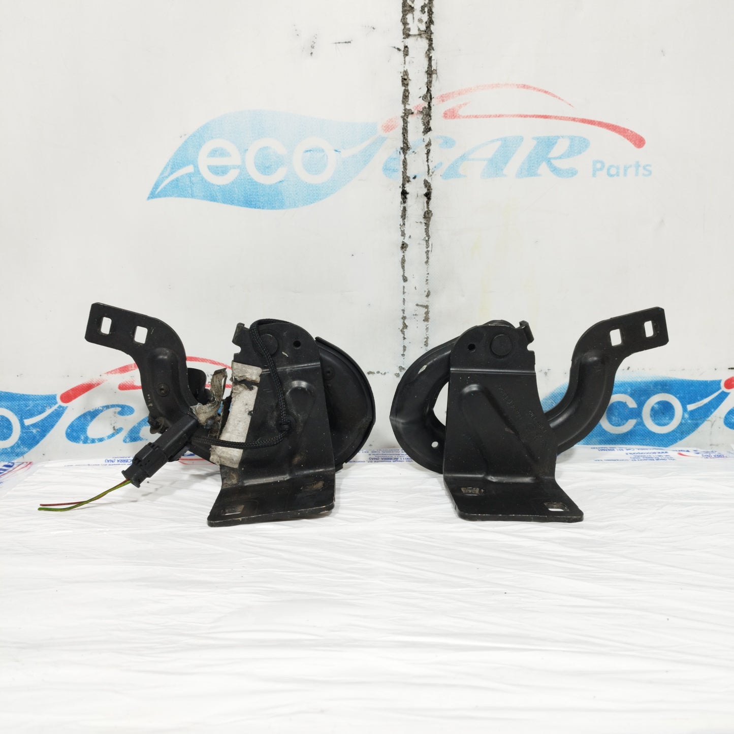 Tailgate Hinges Peugeot 3008 2012 Code: 9683213680D ecoAC10692