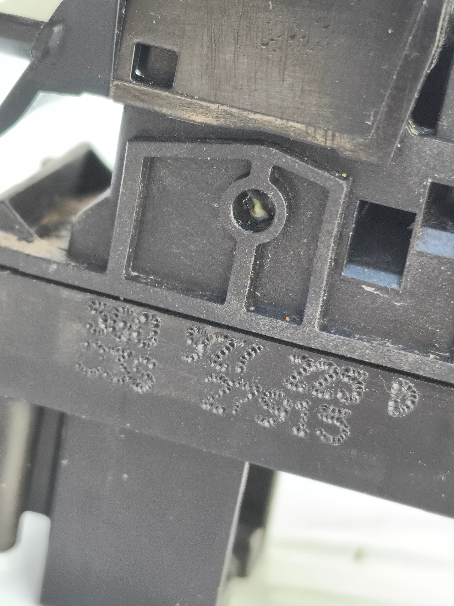 Elektrischer Handbremsknopf Volkswagen Golf 7 Code 5G0927225D ecoAG7465